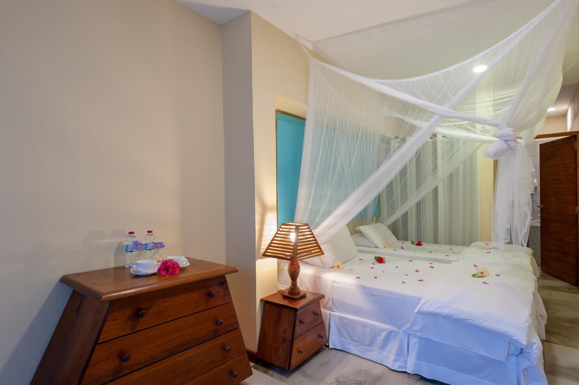 Nosy Be Hotel & Spa Ambondrona  외부 사진