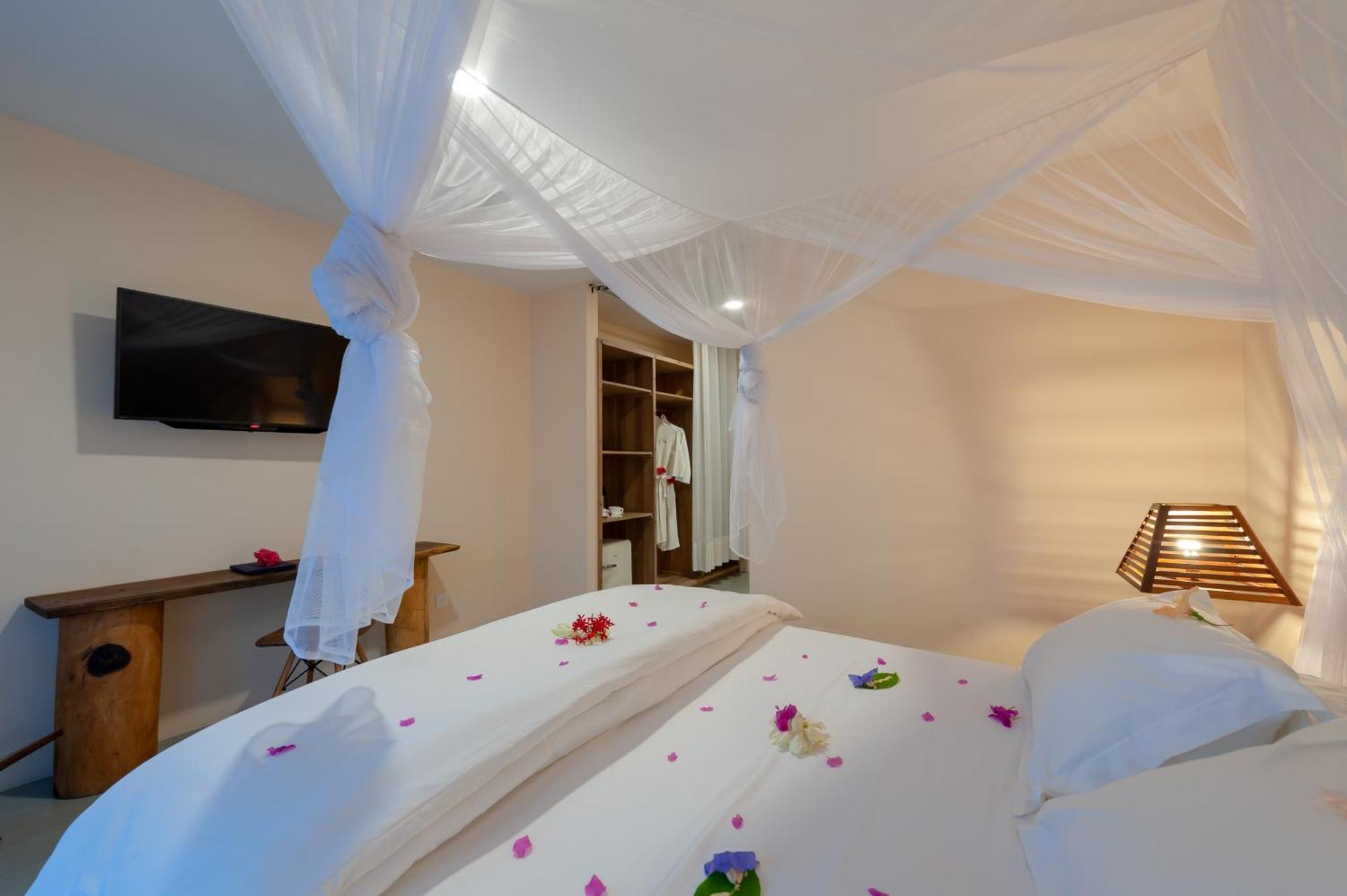 Nosy Be Hotel & Spa Ambondrona  외부 사진