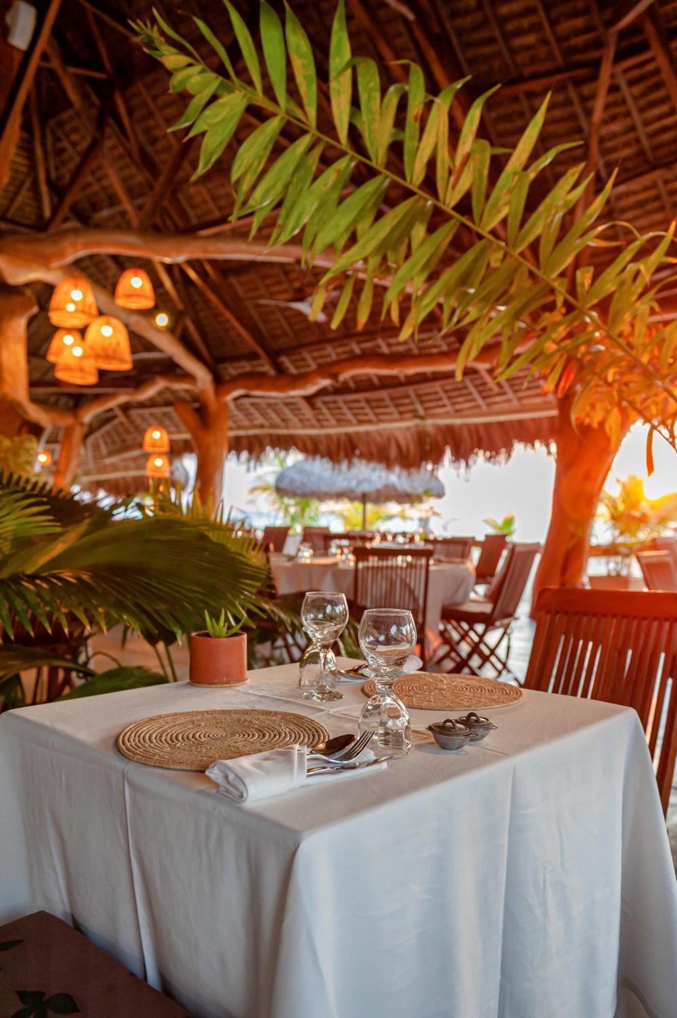 Nosy Be Hotel & Spa Ambondrona  외부 사진
