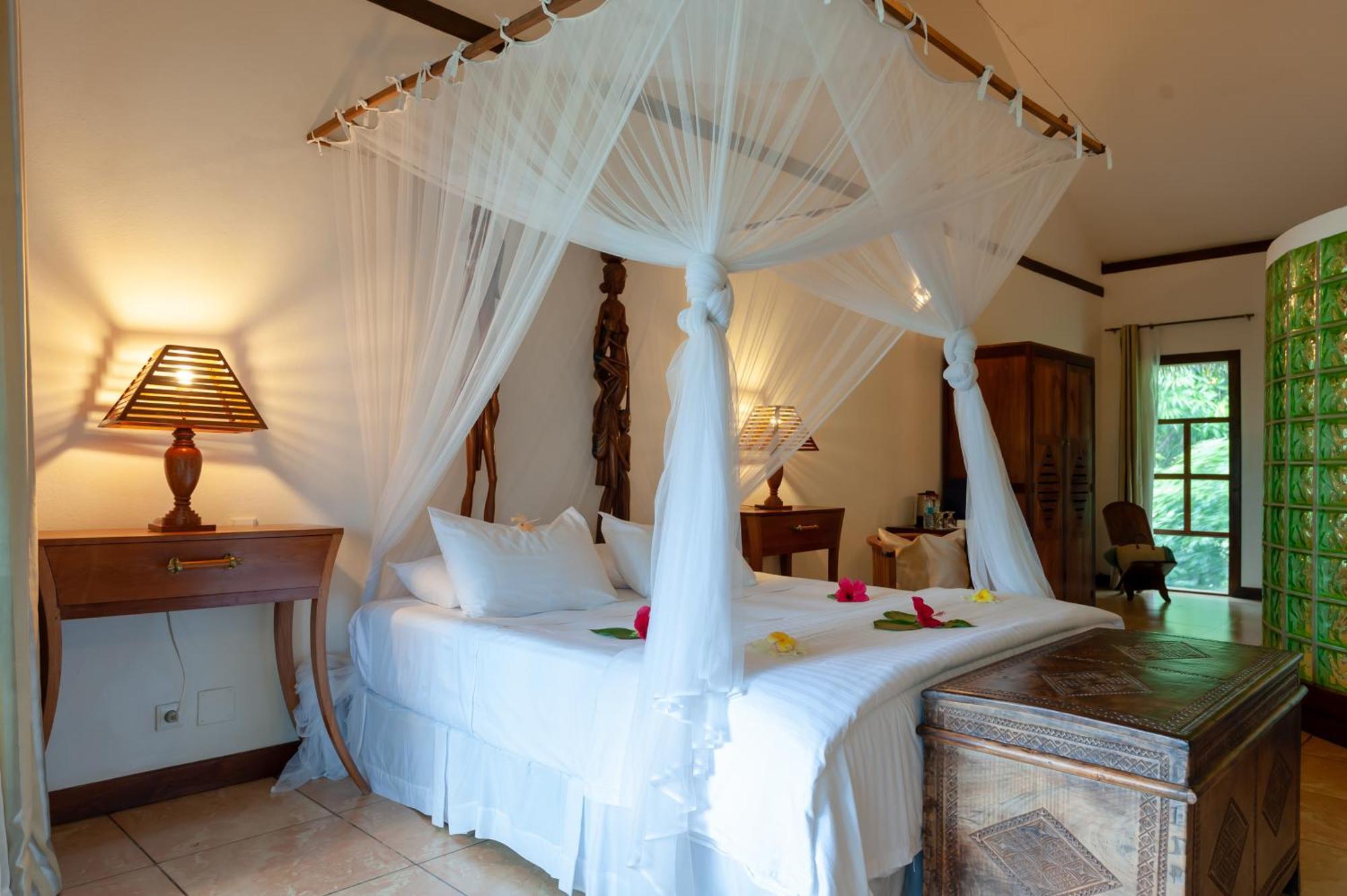 Nosy Be Hotel & Spa Ambondrona  외부 사진