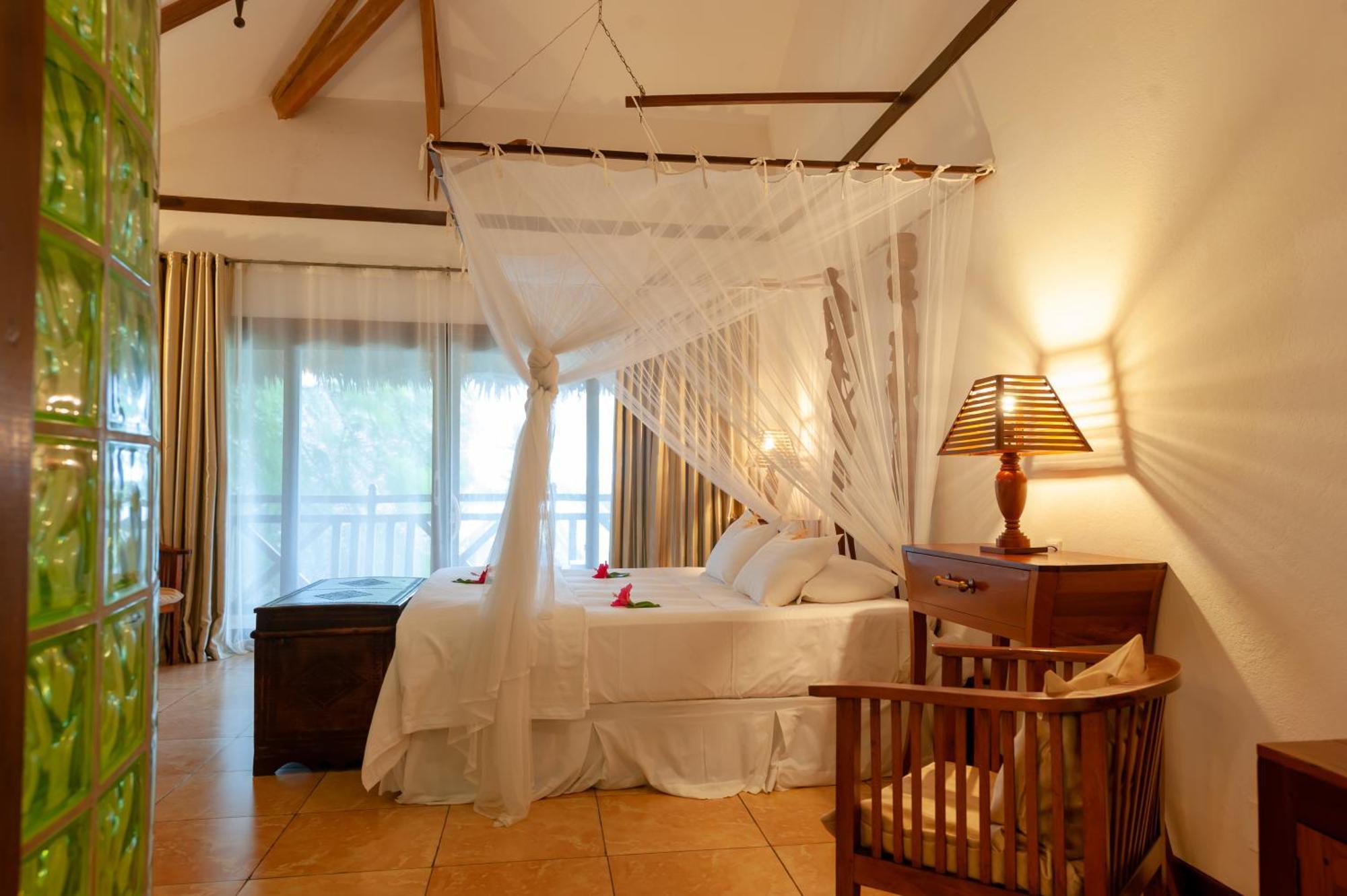 Nosy Be Hotel & Spa Ambondrona  외부 사진